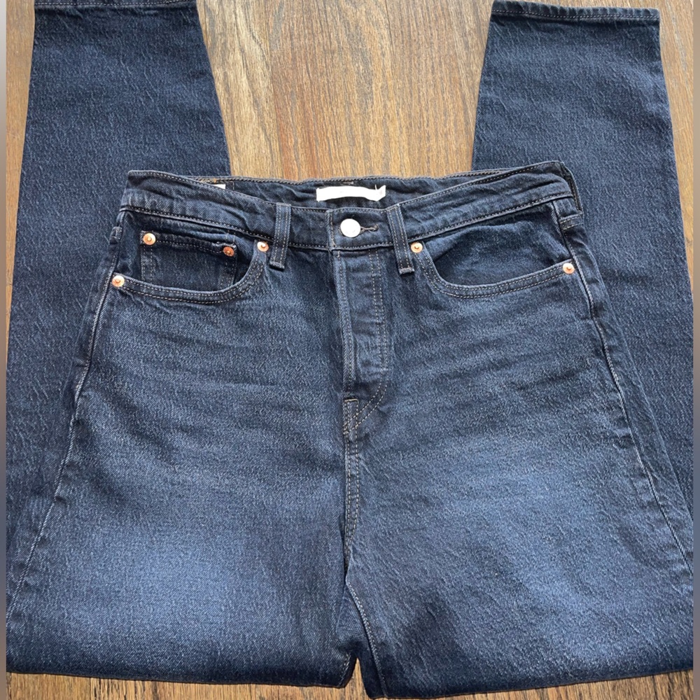 Levi's Women’s Wedgie Dark Wash Skinny Jeans